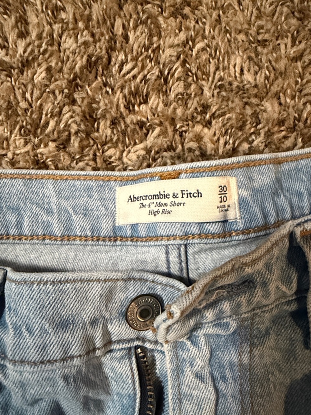 Abercrombie & Fitch Light Wash Denim Shorts - Picture 2 of 3